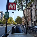 Civicocinque Adiacente Metro